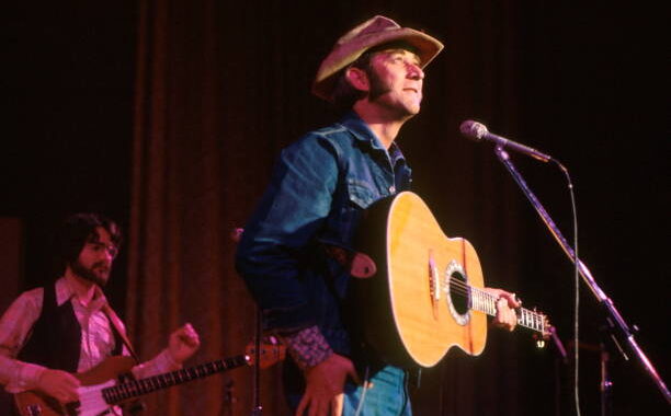 The Hidden Treasure in Don Williams’ Catalog: Why “Cracker Jack Diamond” Deserves to Be Remembered